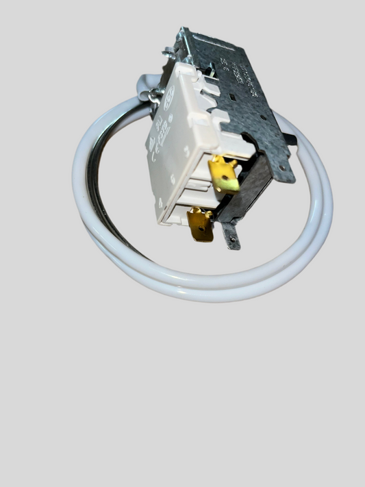 Thermostat with sleeve